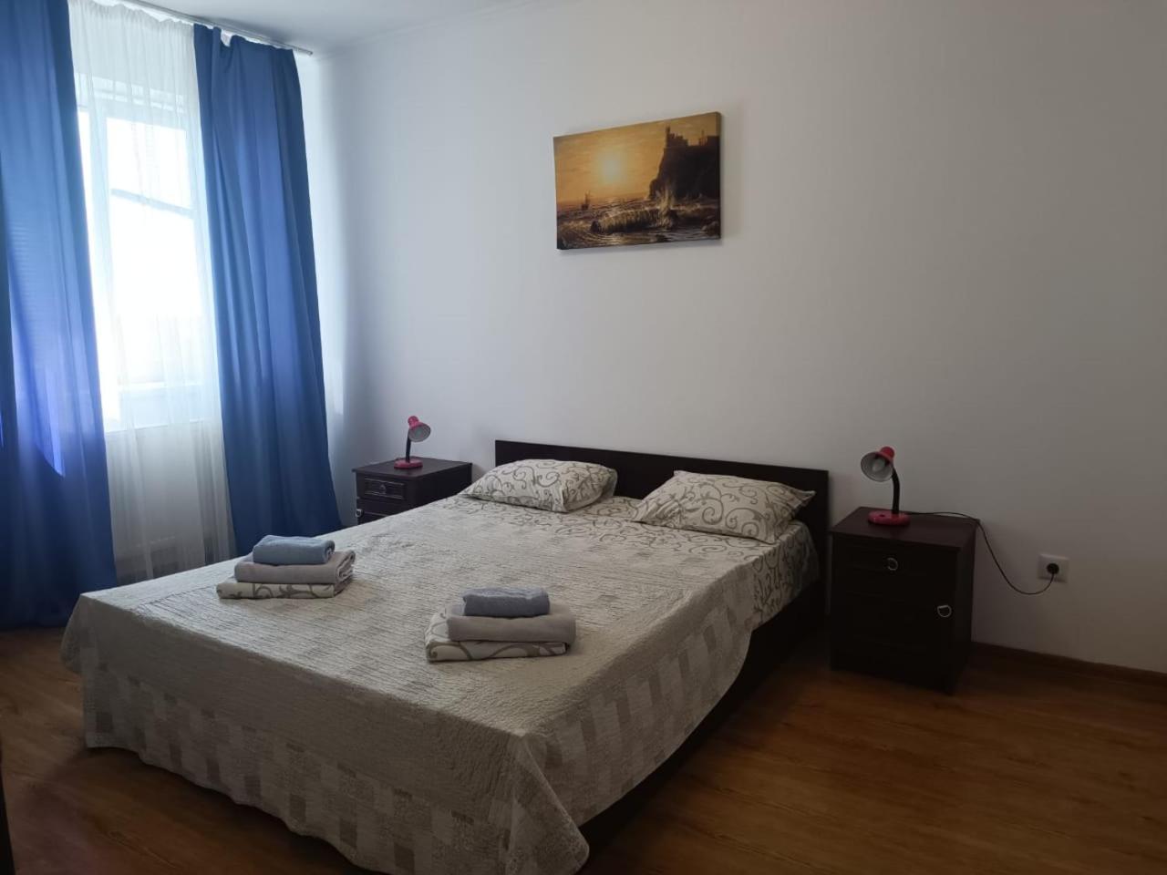 Apartments Domovik On Beregovskaya 3 Мукачево Екстер'єр фото